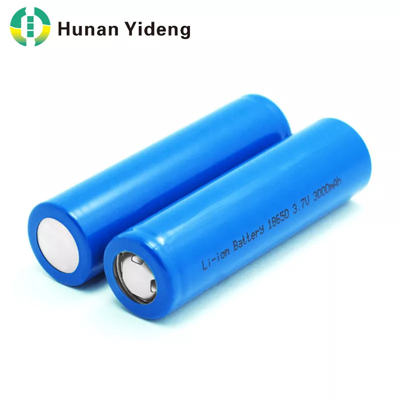 Edukiera handiko 18650 litio ioizko bateria zilindrikoa 3.7V 3000mAh